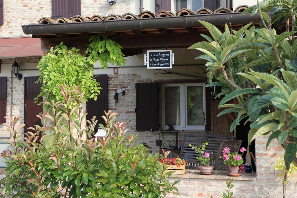 Casa Sorgente Bed & Breakfast San Costanzo Exterior photo